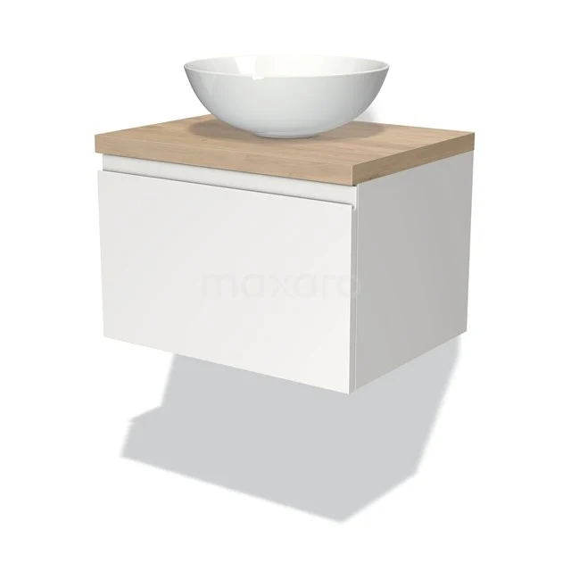 Badmöbel für Aufsatzwaschbecken 60cm Modulo Plato Matt Weiß 1 Schublade Grifflos Hellbraune Eiche Platte BMK11-00620 Weißer hängender Badschrank mit Holzplatte und rundem Waschbecken, minimalistisches Design für moderne Badezimmergestaltung.