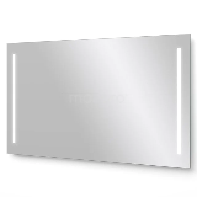 Rechteckiger Badezimmerspiegel mit LED-Beleuchtung, schlankem Design, silberfarbener Umrandung und energieeffizienter Technologie.