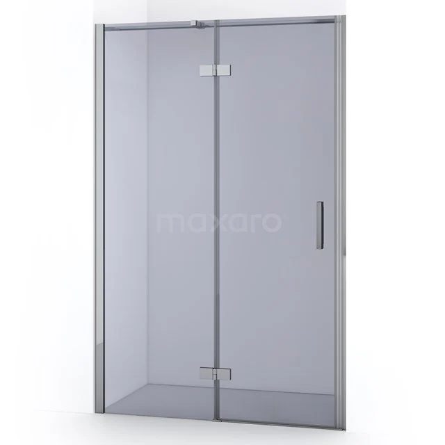 GlasduschTür mit silberfarbenem Rahmen, Schiebesystem und modernem Design, perfekt für eine stilvolle Badezimmergestaltung.