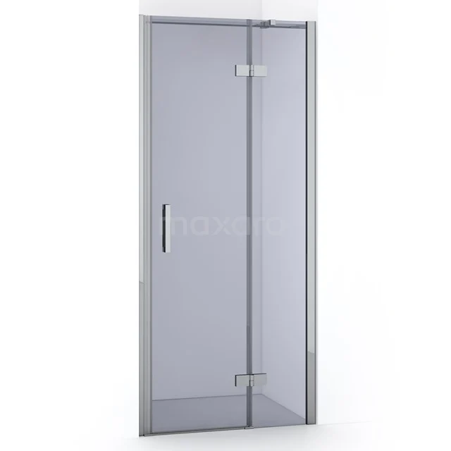 Glas Duschtür mit silberfarbenem Rahmen, elegantes Design, ideal für ein modernes Badezimmer. Gehärtetes Glas mit Scharnierdetail.