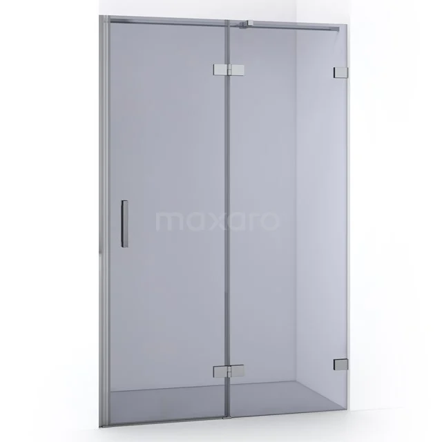 Glas Duschtür, zweigeteilt, Klarglas mit chromatischen Scharnieren, ideal für eine moderne Badezimmerinrichtung.