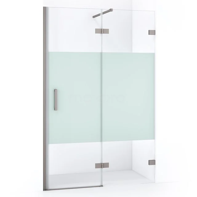 Glasene Duschtür mit mattem Privatsphäre-Panel, silbernem Haltegriff und Scharnieren, modernes Design für stilvolle Badezimmergestaltung.