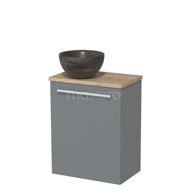 Grijze badkamerkast met houten blad en keramische waskom, strak design en modern accent voor elke badkamerinrichting.
