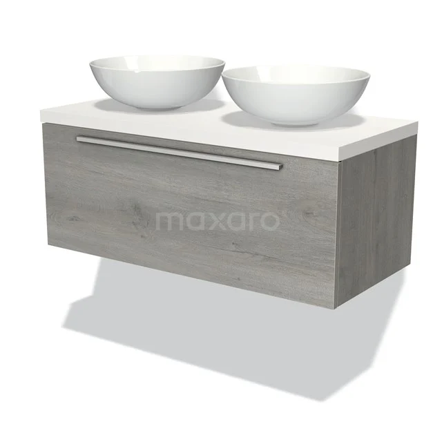 Holz Badezimmermöbel mit grauer Holzoptik, Doppelwaschbecken und silberfarbener Haltegriff, modernes Design.