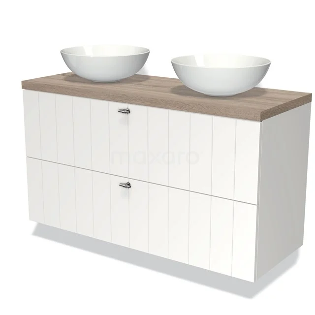 Weiße Badmöbelset mit Holzlook Platte, doppeltem Aufsatzwaschbecken und vertikalen Paneelen; ideal für moderne Bäder.