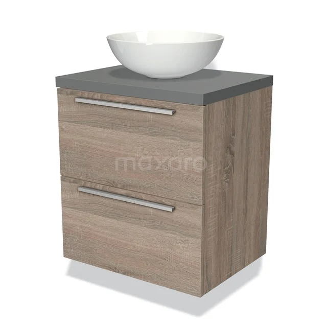 Houten badkamermeubel met grijs blad, keramische waskom en lades met metalen grepen, ideaal voor een moderne badkamerstijl.