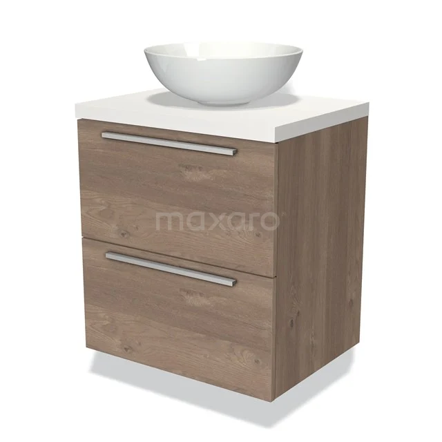 Modern badkamermeubel houtlook met witte keramische waskom, compact ontwerp en twee lades met metalen handgrepen.