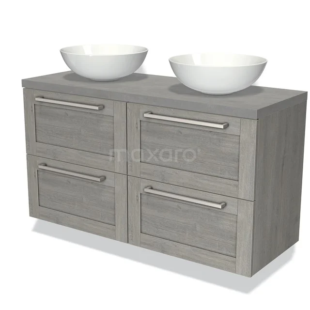 Houten badkamermeubel in grijze eik-look met dubbele witte wastafelkommen en 4 lades met metalen handgrepen.