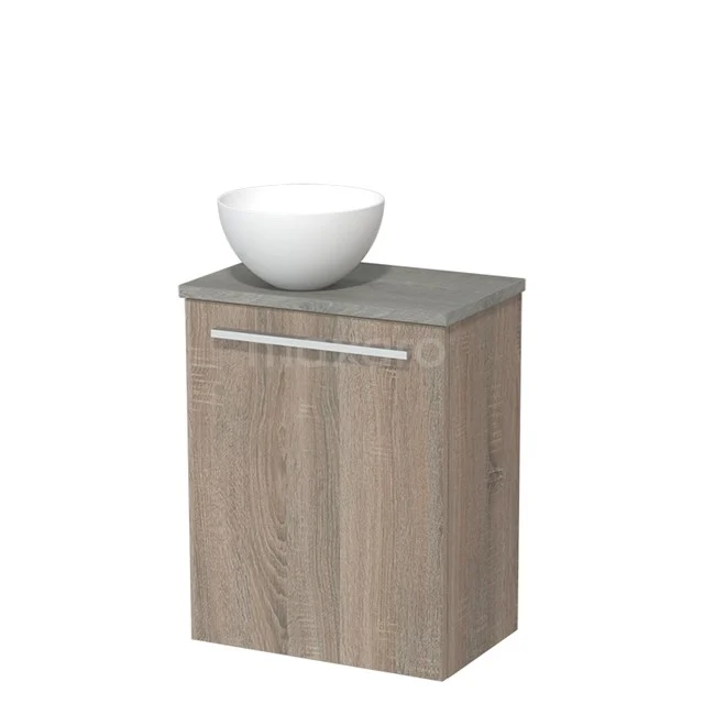 Houten badkamerkast met licht eikenlook, grijs blad en witte ronde waskom; compact design voor kleine badkamers.