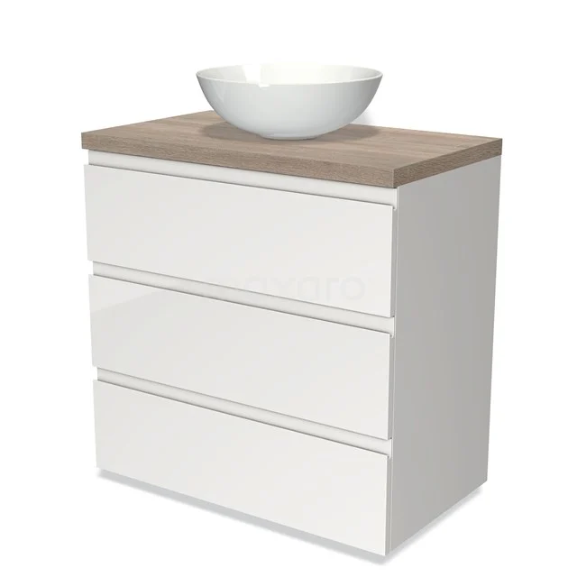 Weiße Badmöbel mit Holzplatte und keramischem Aufsatzwaschbecken, minimalistisches Design mit drei Schubladen.