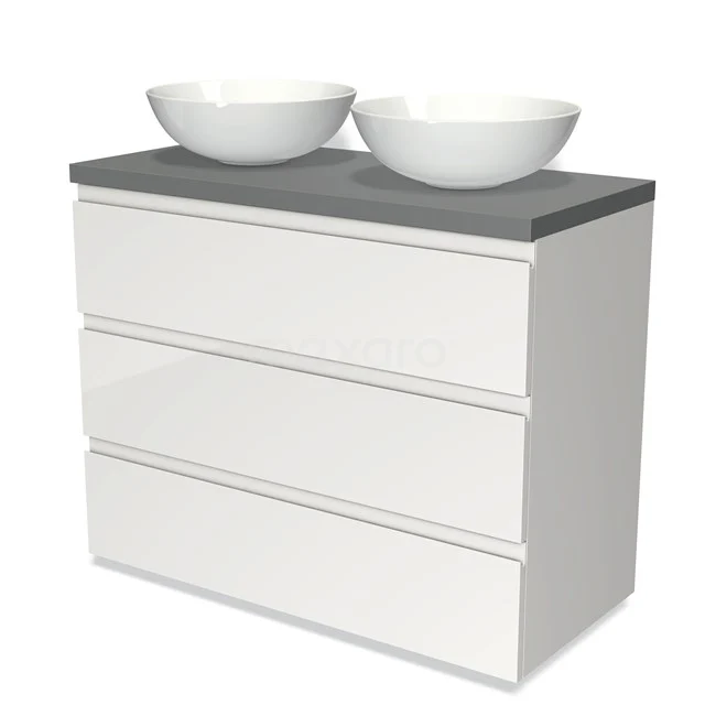 Weißes Badmöbel mit drei Schubladen, graue Platte und zwei runden Waschbecken, ideal für eine moderne Badezimmergestaltung.