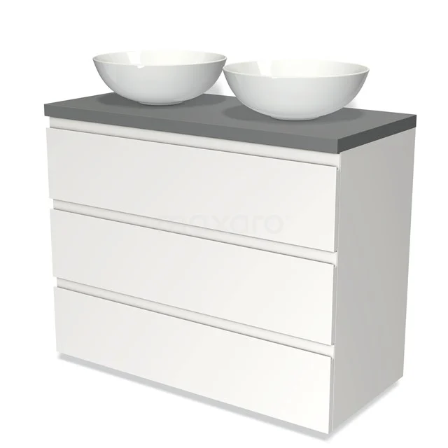 Weißes Badezimmermöbel mit grauer Platte, Doppel-Aufsatzwaschbecken-Design, drei Schubladen und modernem Erscheinungsbild für stilvollen Badezimmerraum.