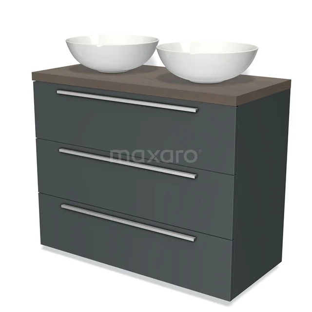 Graues Badezimmermöbel mit Holzplatte, doppelten weißen Aufsatzwaschbecken und metallischen Haltegriffen, modernes Design.