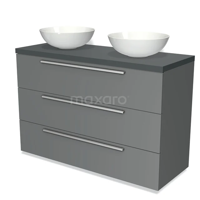 Graue Badmöbelset mit zwei weißen Aufsatzwaschbecken, drei Schubladen und chromatischen Haltegriffen, ideal für moderne Bäder.