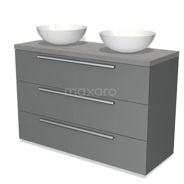 Grijze badkamermeubel met dubbele wastafels, strak design en drie metalen handgrepen, ideaal voor moderne badkamers.