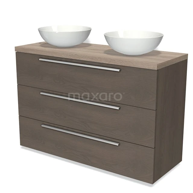 Badmöbel für Waschtischunterschrank mit Konsole 120cm Modulo Plato dunkelbraune Eiche 3 Schubladen Flache Platte aus Eiche BMK19-01267 Badezimmermöbel Holzoptik mit Doppelwaschbecken, modernes Design, ausgestattet mit drei geräumigen Schubladen mit metallischen Haltegriffen.