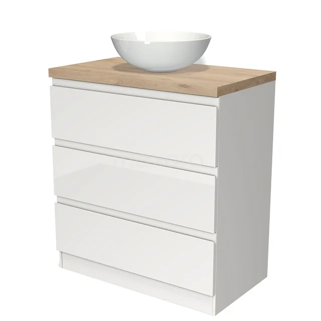 Weißes Badezimmermöbel mit modernem Aufsatzwaschbecken, hölzerner Platte und drei Schubladen; stilvoll und funktional für jedes Badezimmer.