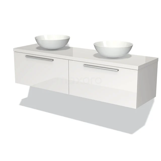 Weißes schwebendes Badezimmermöbel mit doppelten Aufsatzwaschbecken, glänzender Oberfläche und modernen Metallhaltegriffen.