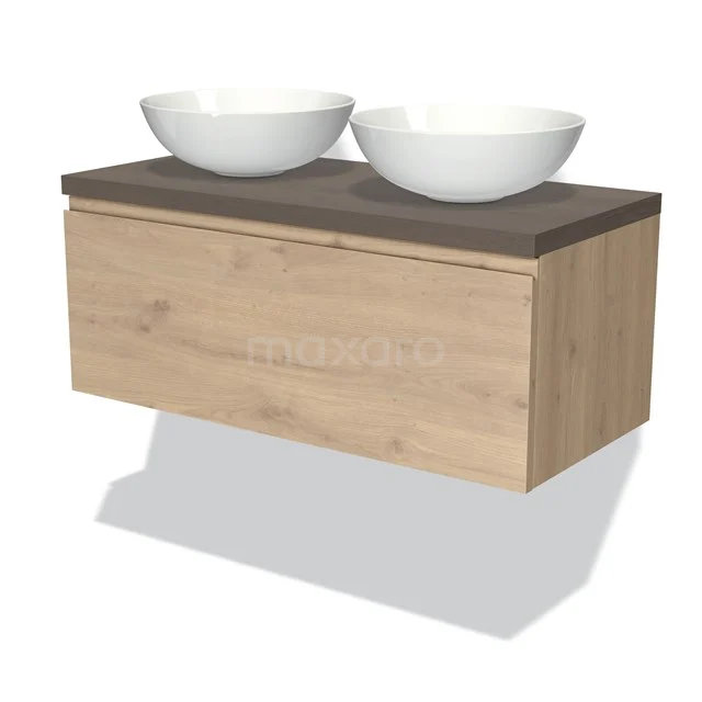 Hölzernes Badezimmermöbel mit Schublade, dunkler Platte und zwei weißen Aufsatzwaschbecken, perfekt für eine moderne Badezimmergestaltung.