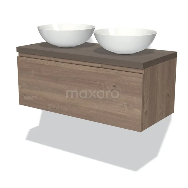Houten badmeubel met twee witte opzetwaskommen, moderne wandmontage, ideaal voor stijlvolle badkamerinrichting.