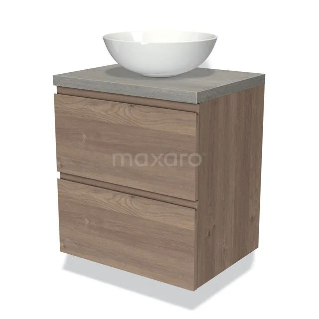 Houten badkamermeubel met betonlook blad en wit komvormig wasbakje, ideaal voor een moderne badkamerinrichting.