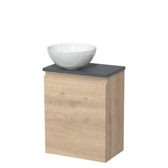 Houten badkamermeubel met grijs blad en witte porseleinen wastafel, compact ontwerp ideaal voor moderne badkamers.