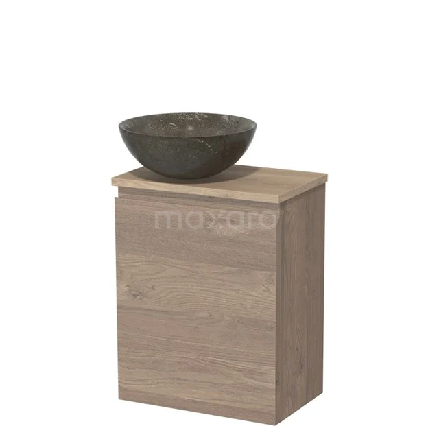 Houten badkamermeubel met wastafelkom van natuursteen, compacte vorm in licht eiken look, ideaal voor moderne badkamers.