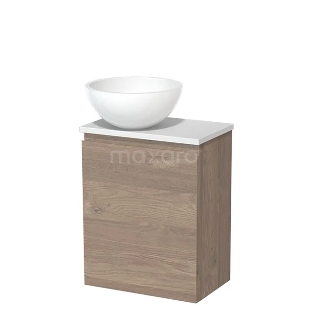 Houten badkamermeubel met witte waskom, compact design, ideaal voor moderne badkamerinrichting.