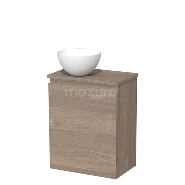 Houten badkamermeubel in licht eiken met witte keramische waskom, compact design ideaal voor moderne badkamerindeling.