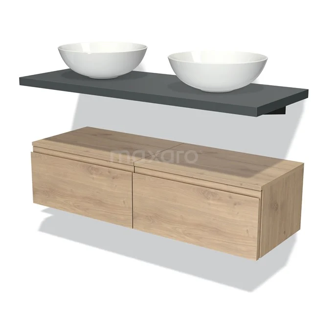 Houten badkamermeubelset met twee witte waskommen en een grijze plank, modern ontwerp en natuurlijke afwerking.