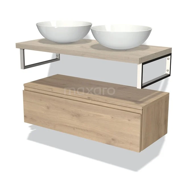 Houten badkamermeubel met dubbele wastafel, modern design, lade en open plank, ideaal voor stijlvolle badkameropslag.