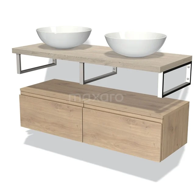 Badkamermeubelset met dubbele witte waskommen, houtlook planken en moderne metalen steunen voor een stijlvolle badkamer.