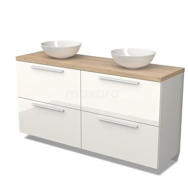 Weiß glänzendes Badmöbel mit doppeltem Aufsatzwaschbecken und einer hölzernen Platte, modernes Design mit integrierten Haltegriffen.