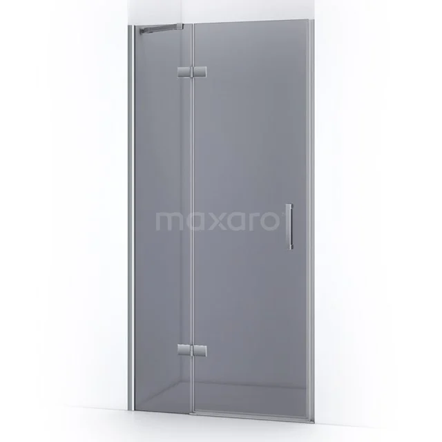 Glasene Duschtür mit eckiger Form, silberfarbene Aluminium Profile und Scharniere, perfekt für ein modernes Badezimmer.