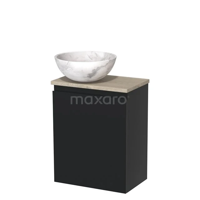 Zwarte badkamerkast met marmeren waskom, beige houten blad. Modern design, compact formaat, ideaal voor kleine badkamers.