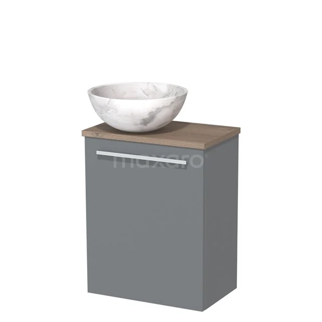 Grijze badkamerkast met houten bovenblad en marmeren waskom, ideaal als stijlvolle opbergoplossing in de moderne badkamer.
