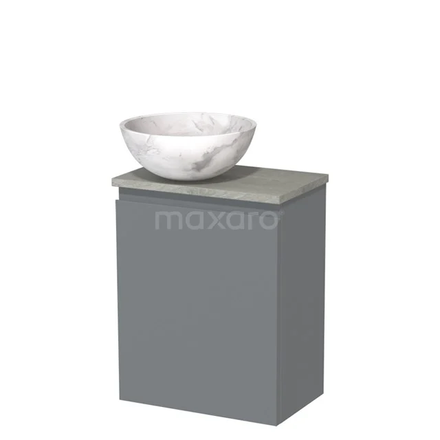 Grijze badkamerkast met modern design, voorzien van een marmeren waskom en een beton-look blad, ideaal voor stijlvolle inrichting.