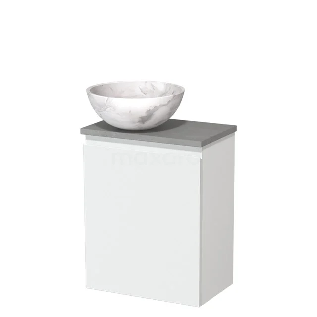 Wit badkamermeubel met marmeren waskom, grijs blad, strak design; ideaal voor moderne badkamerinrichting.