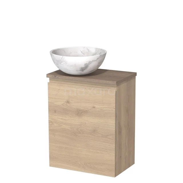 Houten badkamermeubel met marmeren wastafelkom, compact ontwerp, ideaal voor stijlvolle en moderne badkamerinrichtingen.