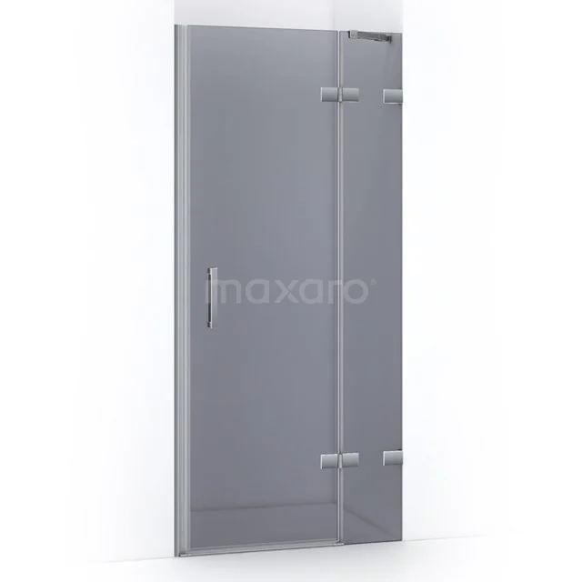 Glasene Duschtür, transparent mit silberfarbenen Scharnieren, elegantes Design für moderne Bäder.