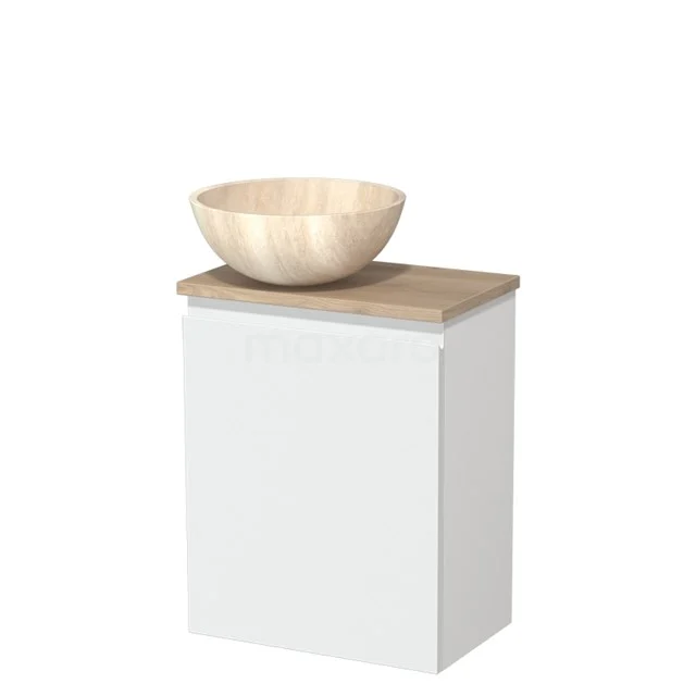 Wit badkamermeubel met houten blad, keramische waskom en modern design, ideaal voor stijlvolle badkamerrenovaties.