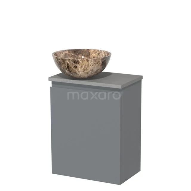 Grijze badkamerkast met marmeren wastafelkom in beige/bruin tinten, modern design, compact formaat.