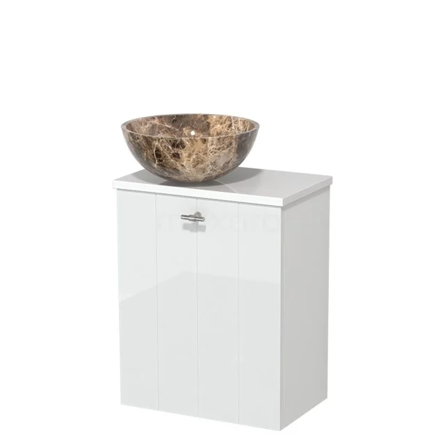 Wit badkamermeubel met marmeren waskom in beige-bruintinten, moderne stijl, perfect voor een luxe badkamerinrichting.