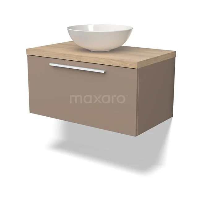 Hängendes Badezimmermöbel braun mit Holzlook Platte, keramisches Aufsatzwaschbecken und chromfarbener Haltegriff, stilvolles und modernes Design.