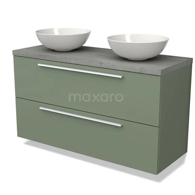 Groene badkamermeubelset met betonlook blad, twee witte waskommen en strakke metalen grepen, modern en stijlvol ontwerp.