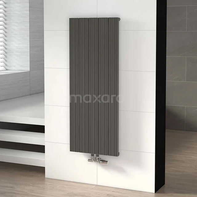 Aluminium Design-Heizkörper Uranus Hellgrau Metallic 999 Watt 47x120cm Vertikal DR53_0512RLN Dunkelgrauer vertikaler Heizkörper, schlankes Design aus Metall, perfekt für moderne Bäder.