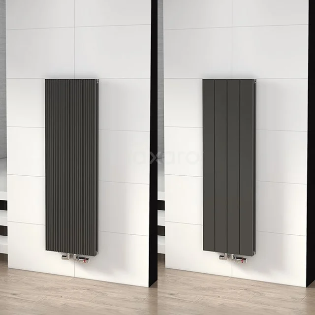 Dunkelgrauer vertikaler Design-Heizkörper, modernes Paneeldesign, perfekt für stilvolle Badezimmerheizung.