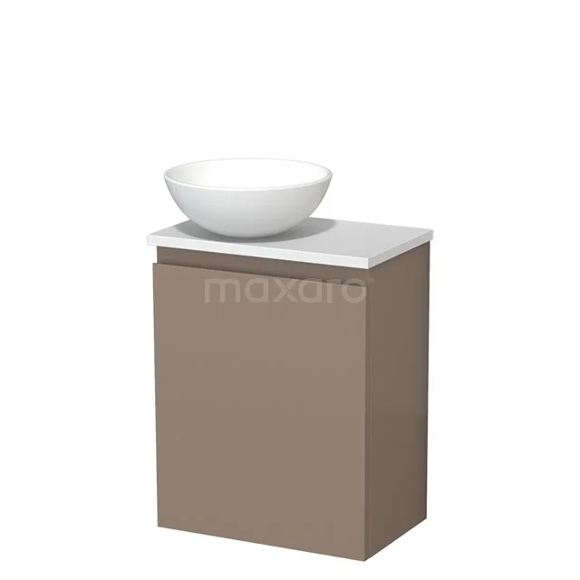 Compacte beige badkamermeubel met witte keramische opzetwaskom en strak design, ideaal voor moderne badkamers.