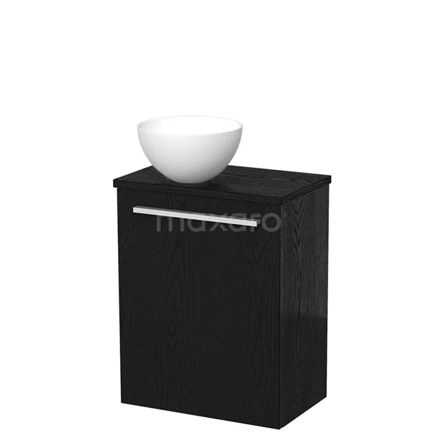 Zwart badkamermeubel met opbouw waskom, modern design, strakke lijnen en chromen handgreep, ideaal voor een compacte badkamer.