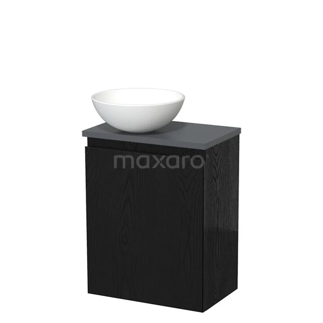 Zwart badkamermeubel met mat witte waskom, compact design van hout, ideaal voor moderne badkamerinrichting.